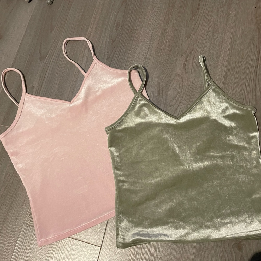 Tank top duo